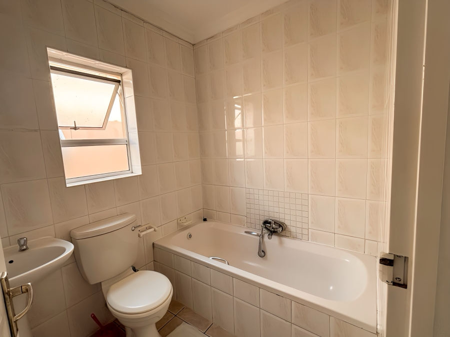 3 Bedroom Property for Sale in Parklands Western Cape